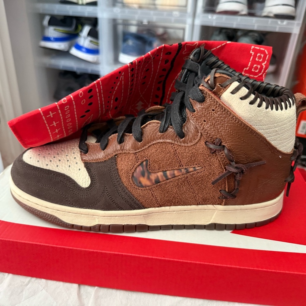 Nike Dunk High - Hi - Bodega collab - brand new